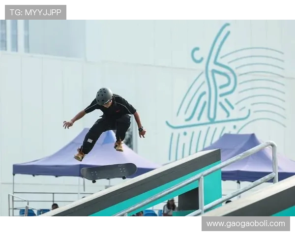 南京滑板队荣登全国滑板速度排行榜第九名展现青春活力与竞技精神