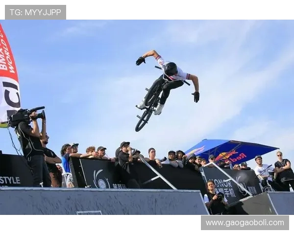 赛后分析：西安极限运动队与深圳极限运动队技术对比与精彩瞬间回顾