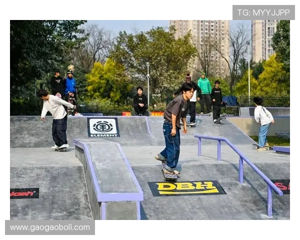 重庆滑板队在世界滑板锦标赛中的逆袭之路与成长故事