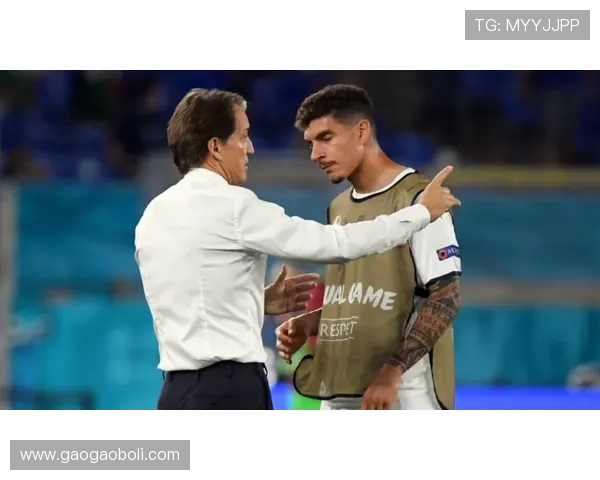 克鲁塞罗与河床激战正酣球迷期待精彩对决与历史交锋