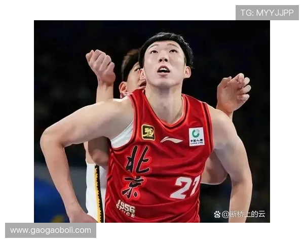 周琦在国际赛场上的崛起与挑战：篮球巨星的成长之路与未来展望